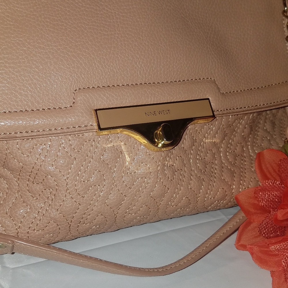🎆🎆HOT🎆🎆 Nine West Shoulder Bag
